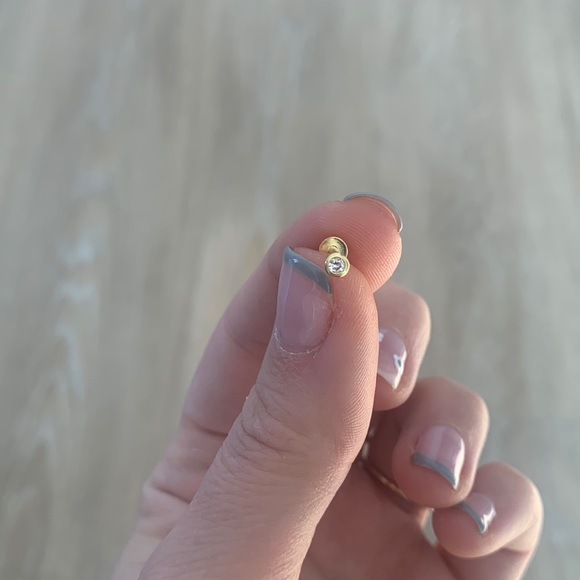 Gold plated sterling silver Cartilage Earring crystal flat back CZ cubic - Picture 2 of 5